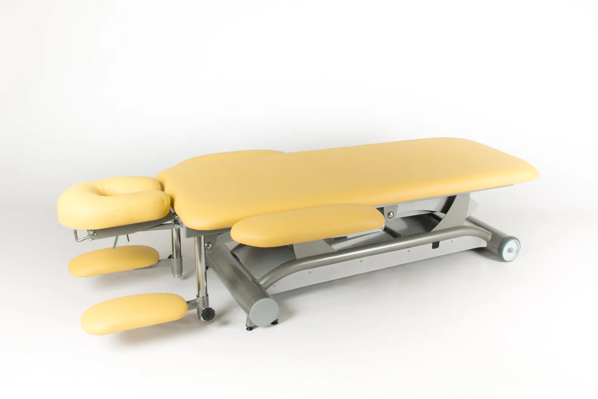 Neuva M massage table, view 5