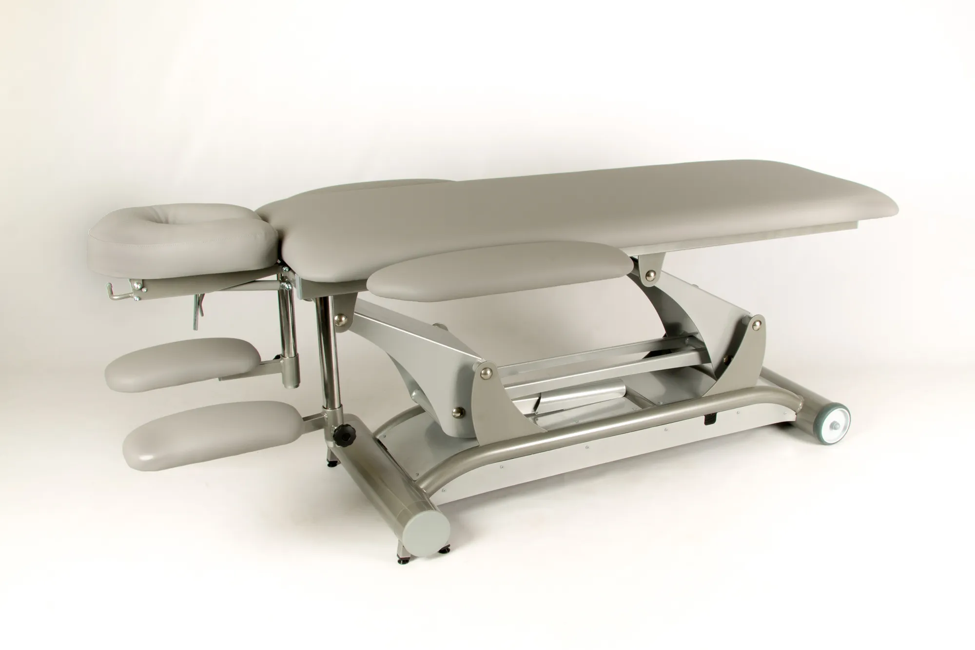 Neuva M massage table, view 6