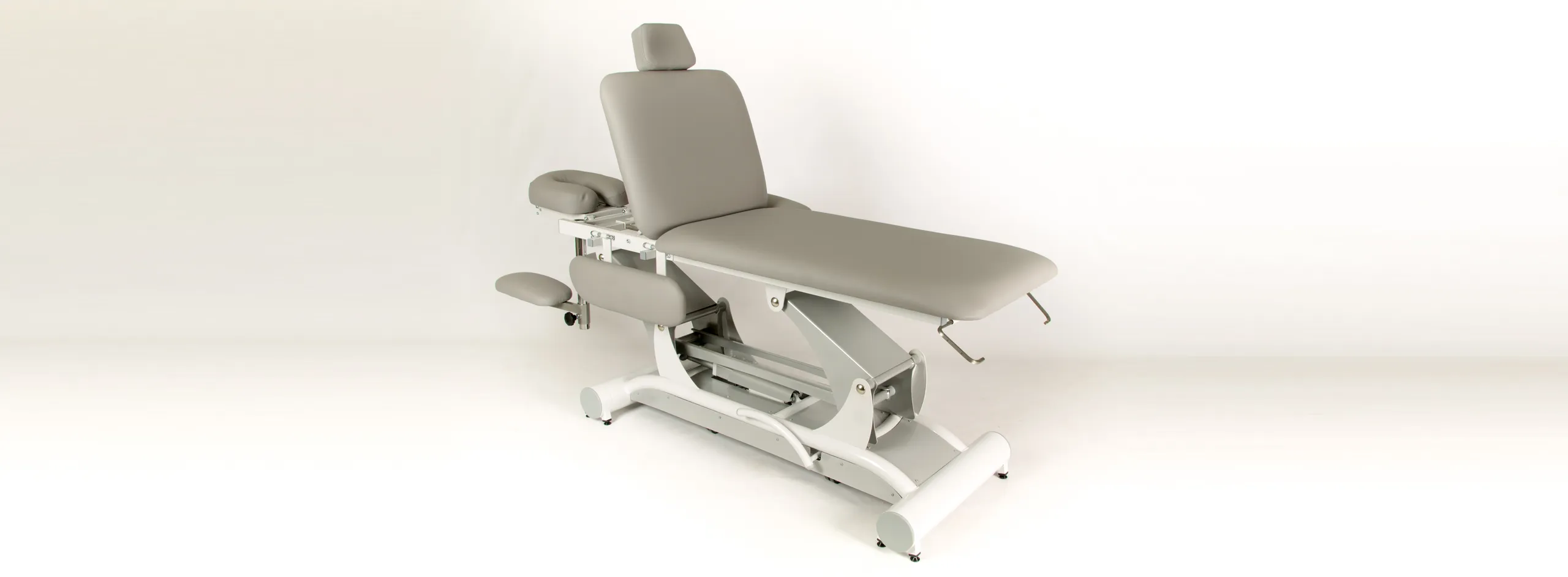 NEUVA ML massage table