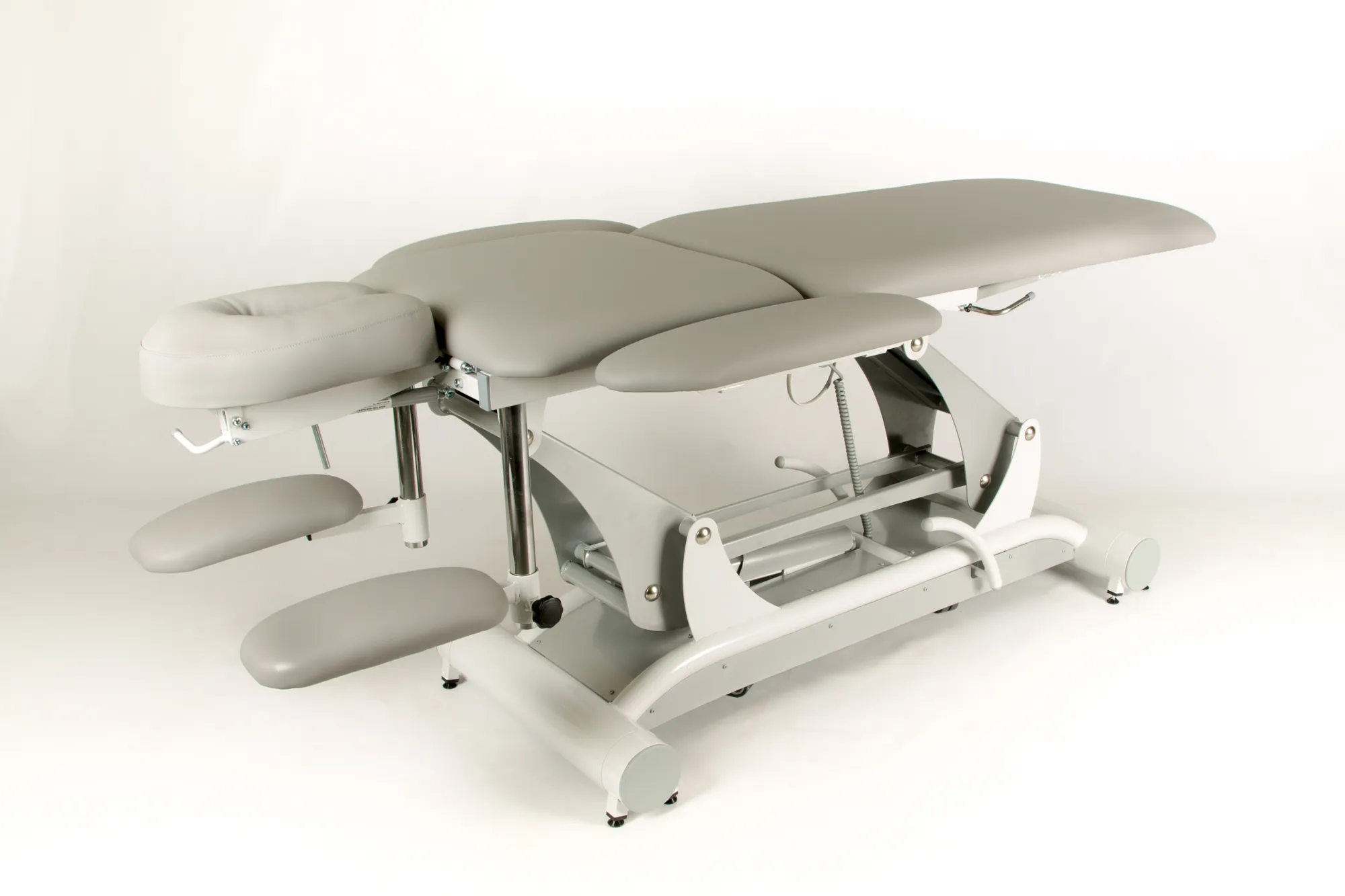 Neuva MS massage table, view 2