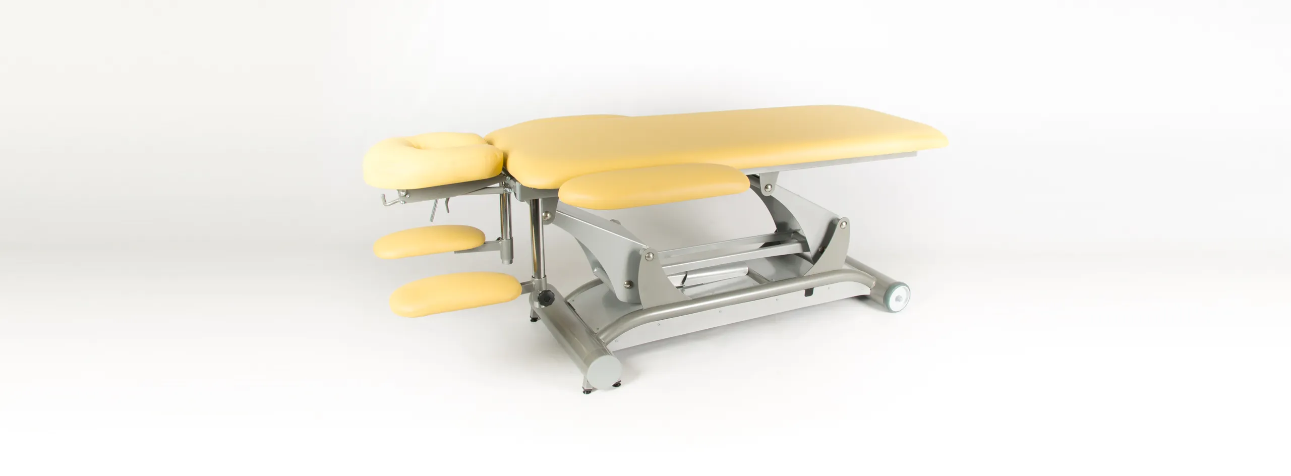 Neuva product line treatment table