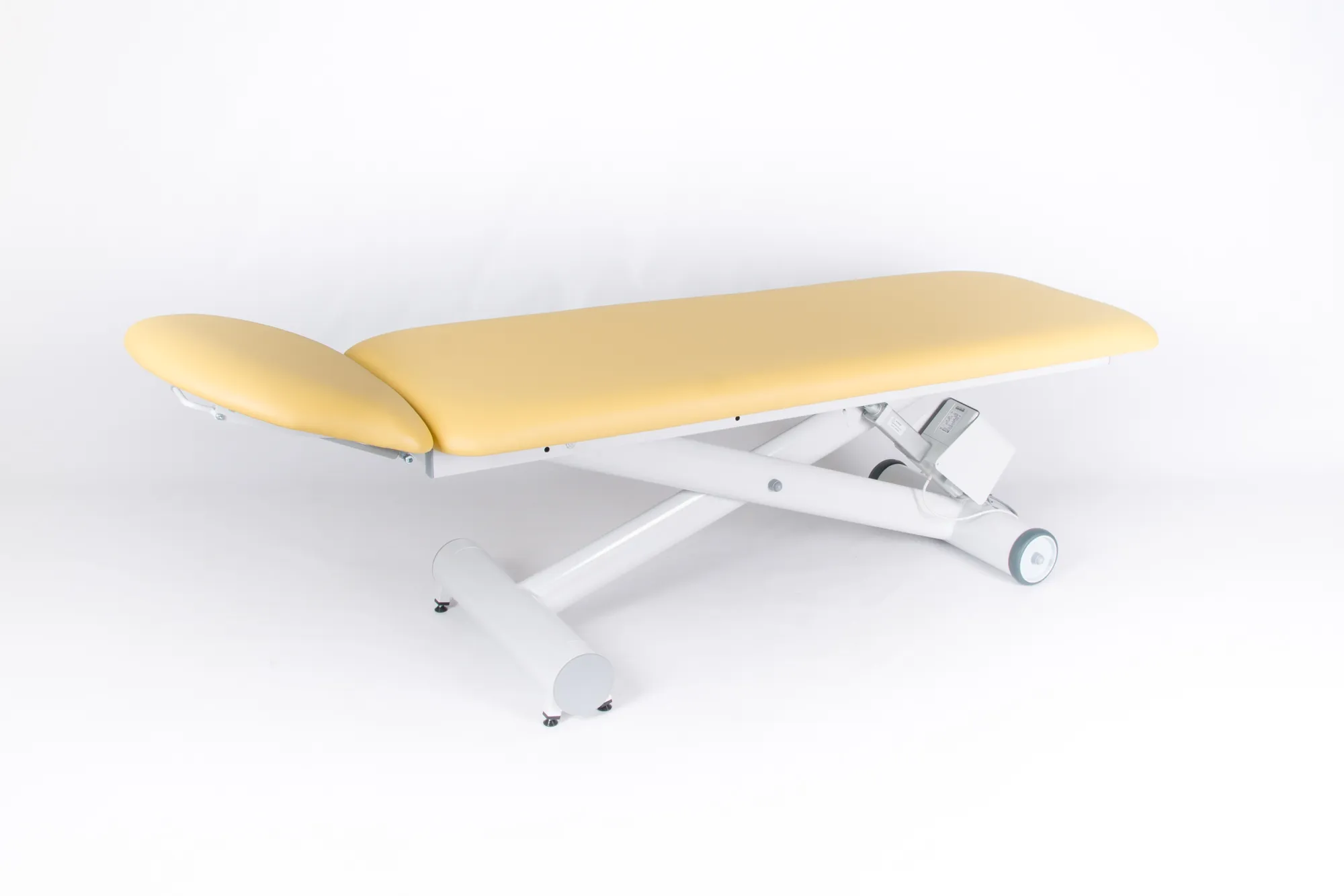 Simple E examination table, view 1