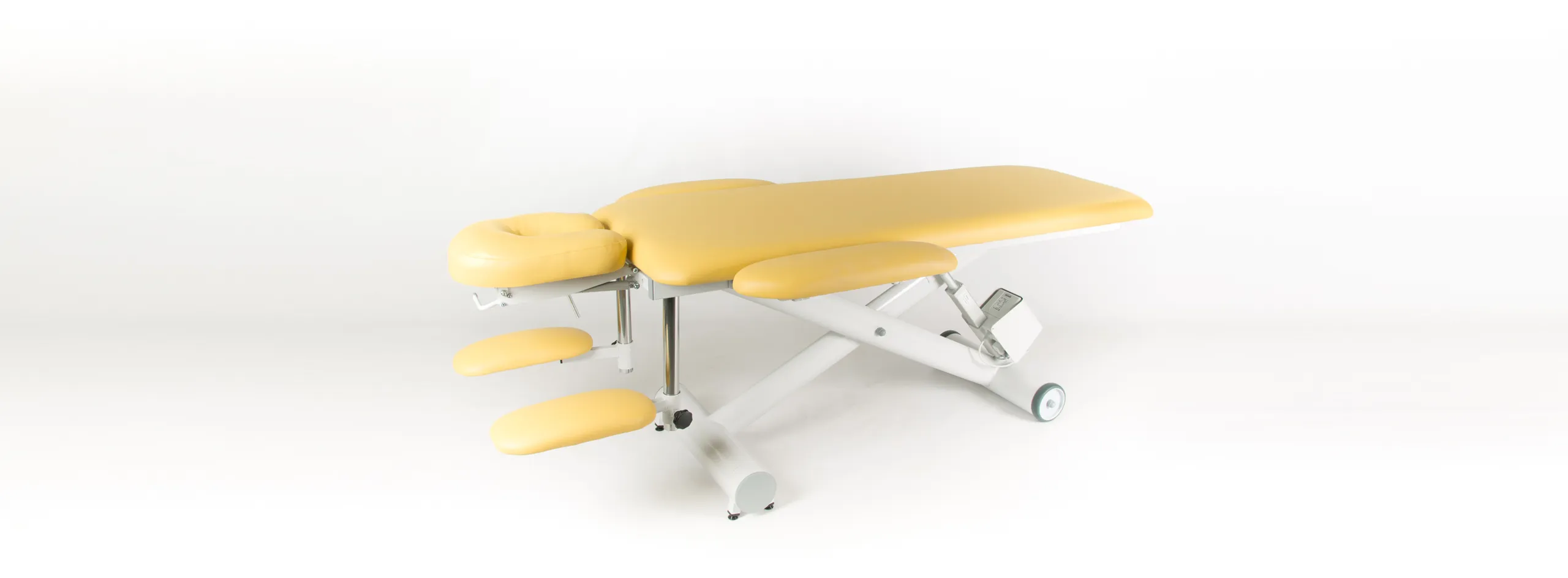 Simple M massage table